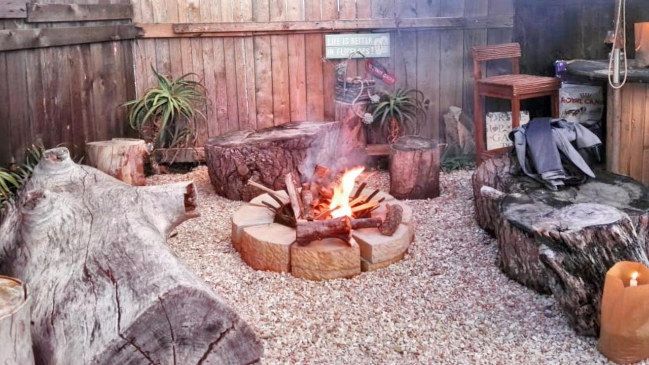 Log Inn East London Exteriör bild